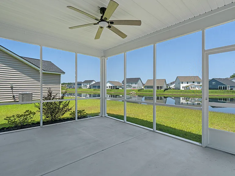 135 Empyrean Cir — Photo 12