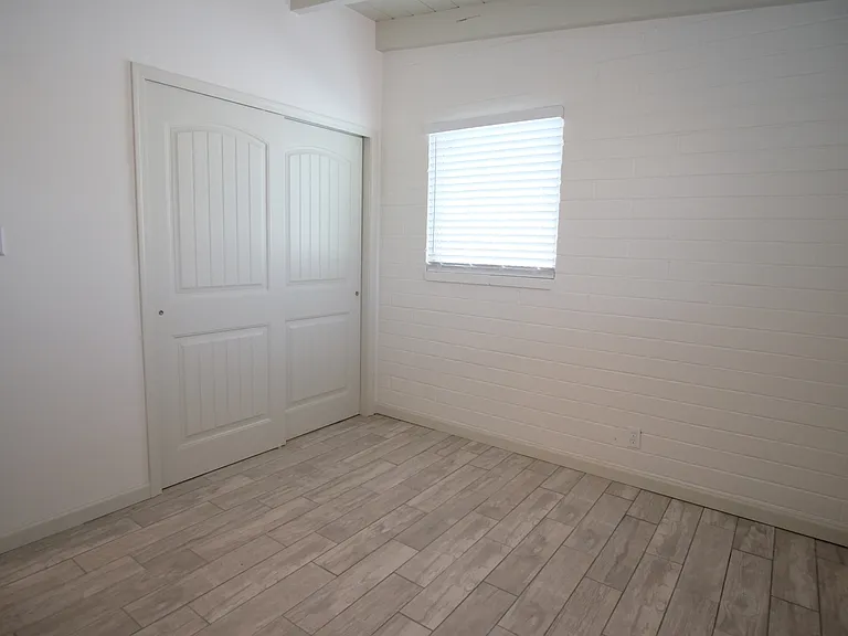 919 N Catalina Ave — Photo 11