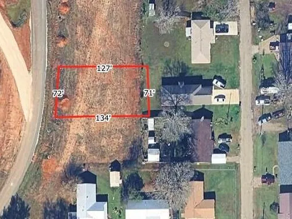 100 Baird Ln, Lufkin, TX 75904