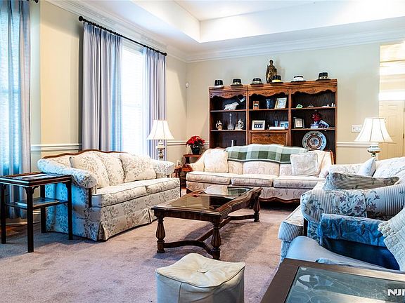 5th image of 18 Galena Road #3102