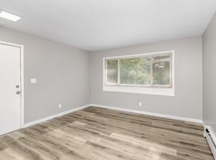 6061 2nd St NE #4, Minneapolis, MN 55432