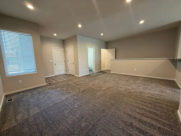 7004 Claystone Dr — Photo 10