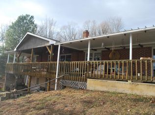 102 Valley Mill Rd, Huddleston, VA 24104