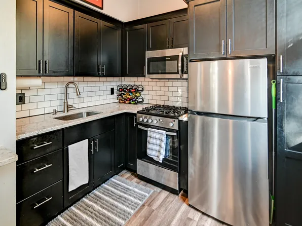 15 E Gilman St, Madison, WI