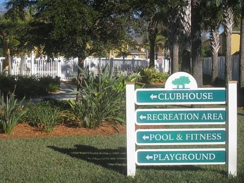 2nd image of 3003 Palmetto Oak Dr APT 102