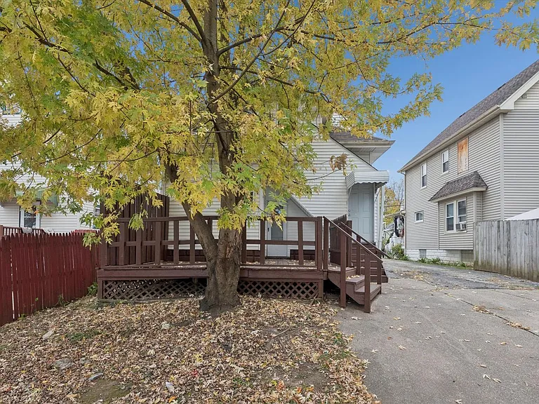 2302 Saratoga Ave — Photo 27