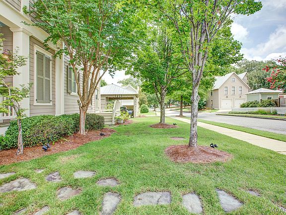 3rd image of 68 Bright Spot St