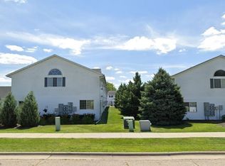 Desirable End-Unit Two-Bedroom Townhome with Private Entrance, Garage & In-Unit Laundry, Janesville, WI 53546