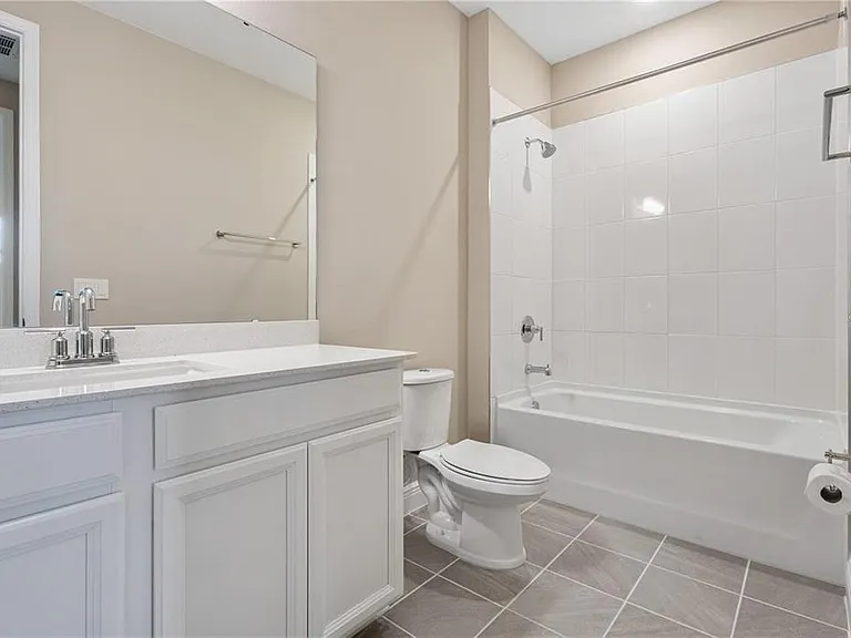 16031 Silver Brook Way — Photo 33