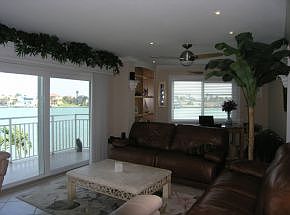 3rd image of 1202 Edington Pl APT B203