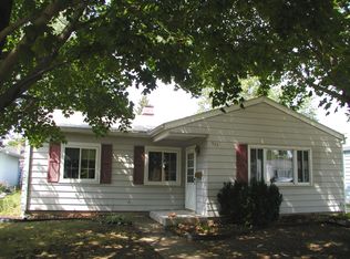 597 E 10th St, Fond Du Lac, WI 54935