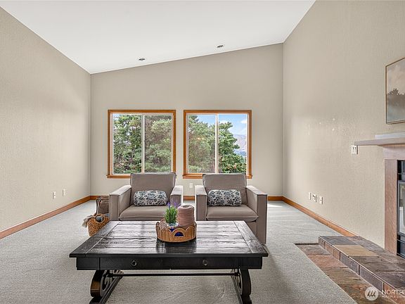 5th image of 520 11th Street NE #4