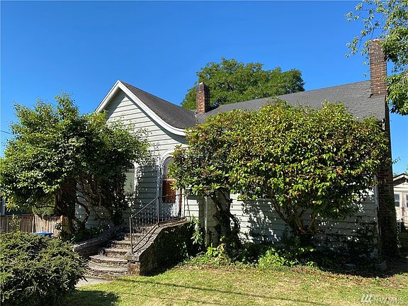 So much 1920's charm!