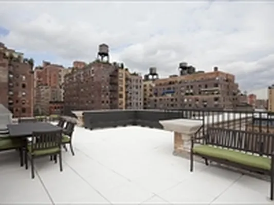 Sold by Kleier Residential | media 2