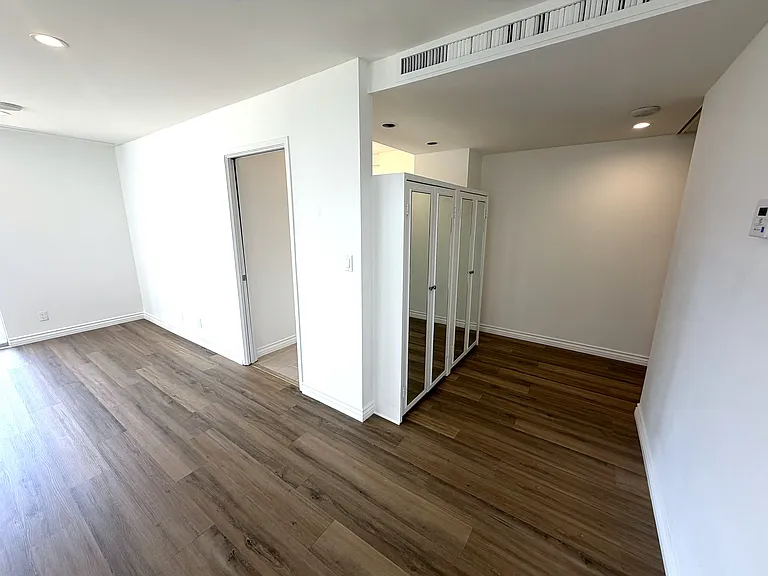 2160 Century Park E #1101 — Photo 9