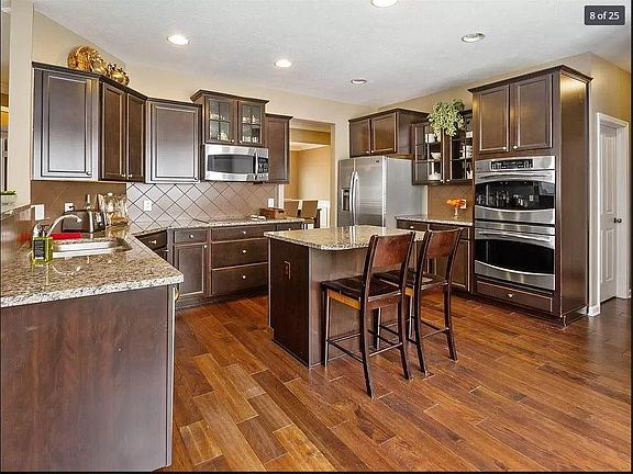 5th image of 13536 Cuppertino Ln