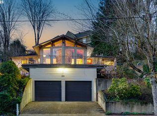 2345 NE Ridgewood Dr, Portland, OR 97212