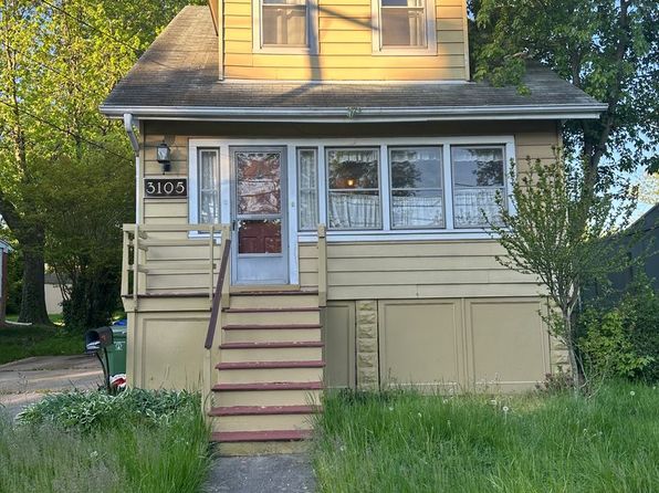 3105 White Ave
