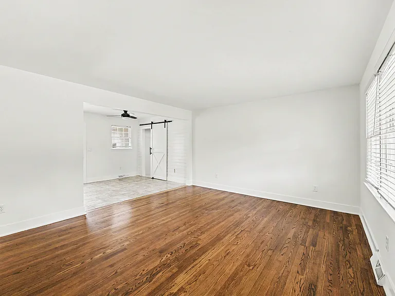18 Ophir Dr — Photo 32