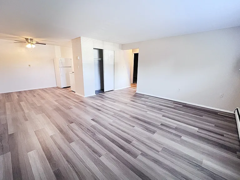 Barkley Ridge Apartments — Photo 93