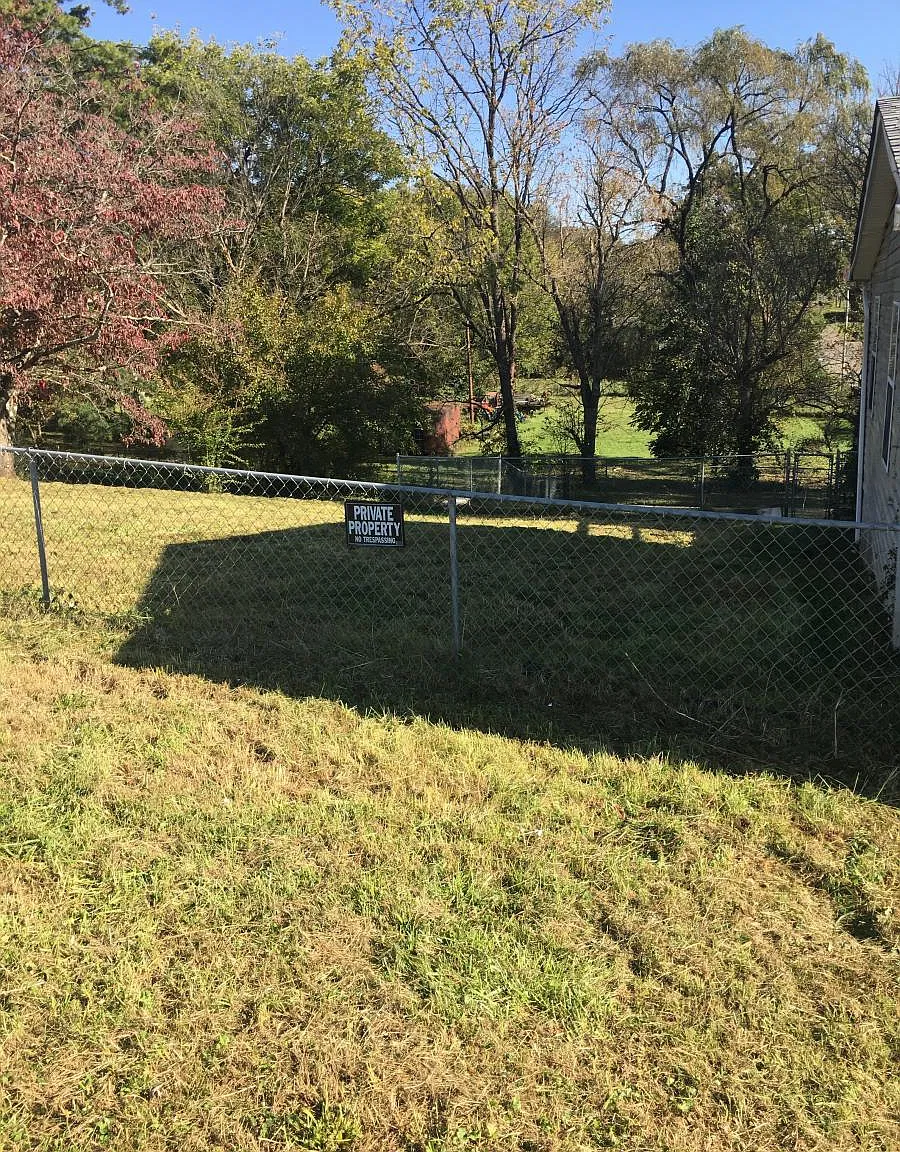 2600 Knott Rd — Photo 2