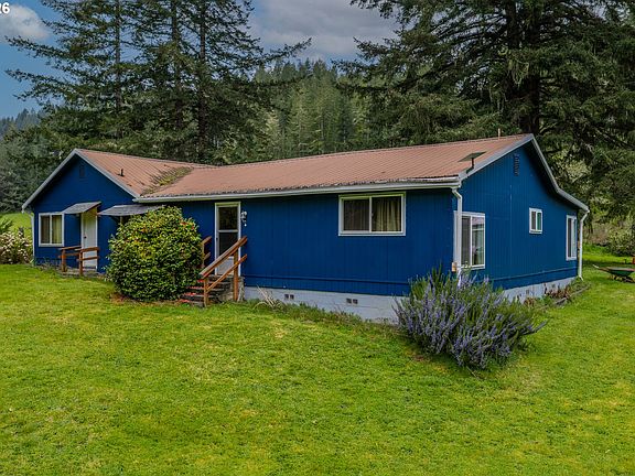 2nd image of 50156 Myrtle Creek Rd