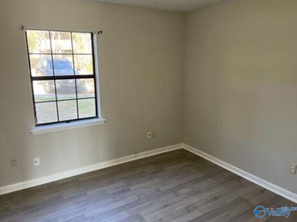 huntsville-alabama-190763723 picture