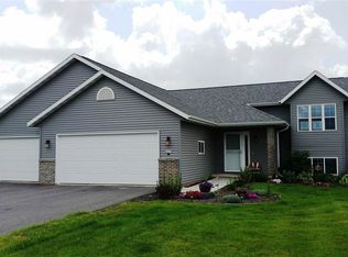 2627 Meadowlark Dr, Kronenwetter, WI 54455