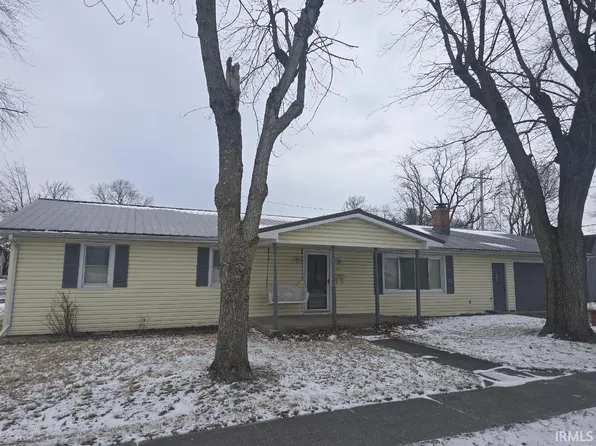 401 E 2nd St, Fairmount, IN 46928