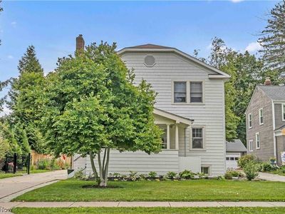 285 Bassett Rd, Bay Village, OH, 44140