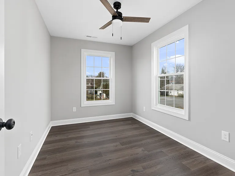 400 Cedar Ave #400 — Photo 34