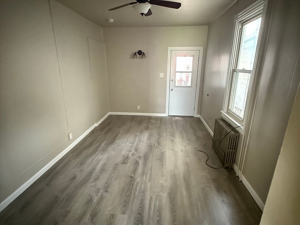 1st image of 142 Beckley St