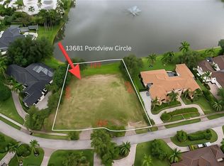 13681 Pondview Cir, Naples, FL 34119