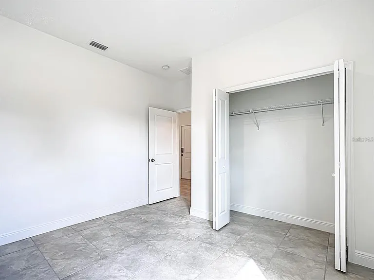 406 Marion Oaks Trl — Photo 40