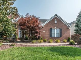 3788 Woodmonte Dr, Rochester, MI 48306