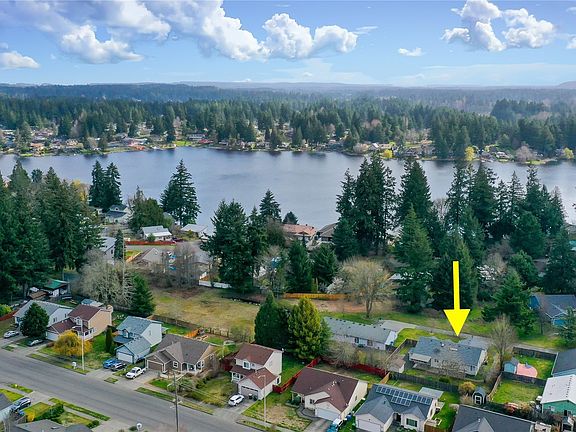 2nd image of 6810 SE 57th Ct