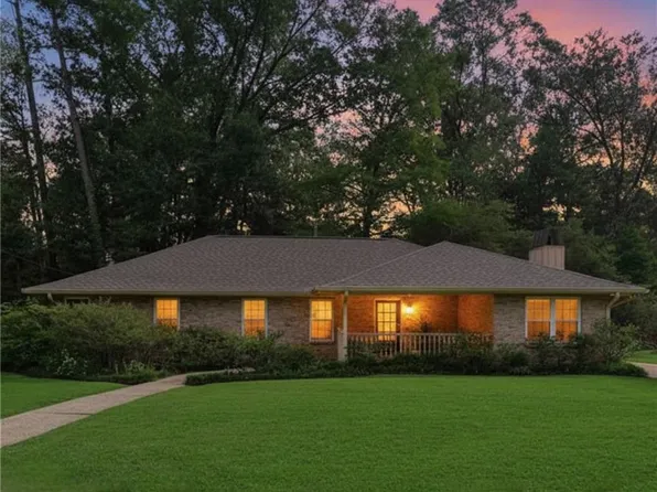 926 W 14th Ave, Covington, LA 70433