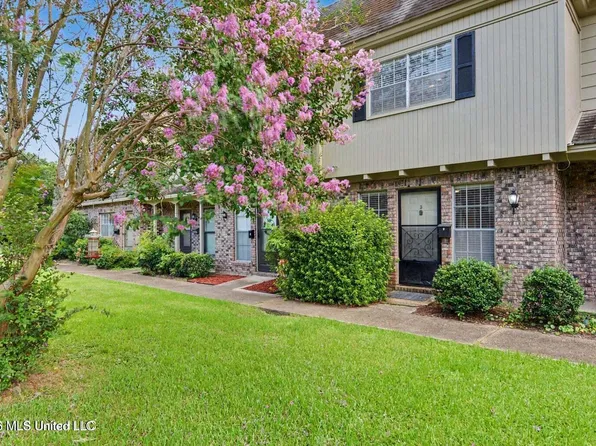 413 Kahler St APT 25, Gulfport, MS 39507