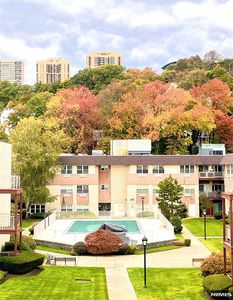 1111 River Rd APT H21, Edgewater, NJ, 07020