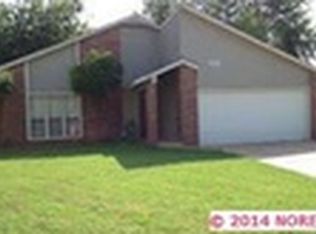 6832 S Quincy Ave, Tulsa, OK 74136