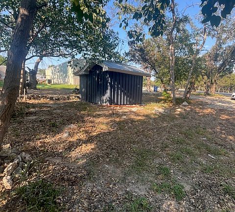 5th image of 5504 Lakeaire Blvd