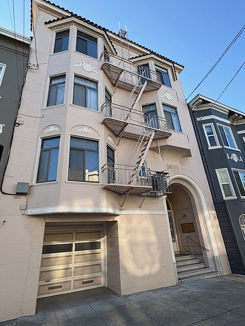 1st image of 435 15th Ave #6