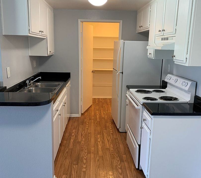 1st image of 5807 Laurel Canyon Blvd #8936069
