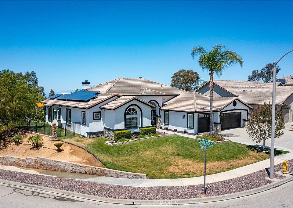 1st image of 13596 Mesa Crest Dr