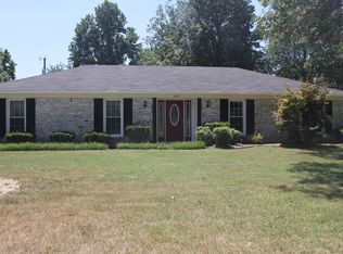 1617 W Washington St, Kennett, MO 63857