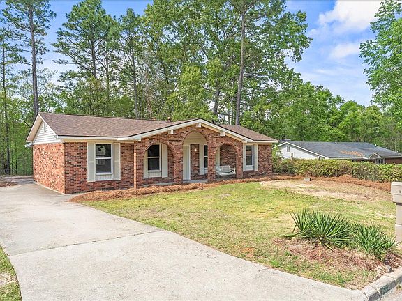 2nd image of 3569 Woodlake Road