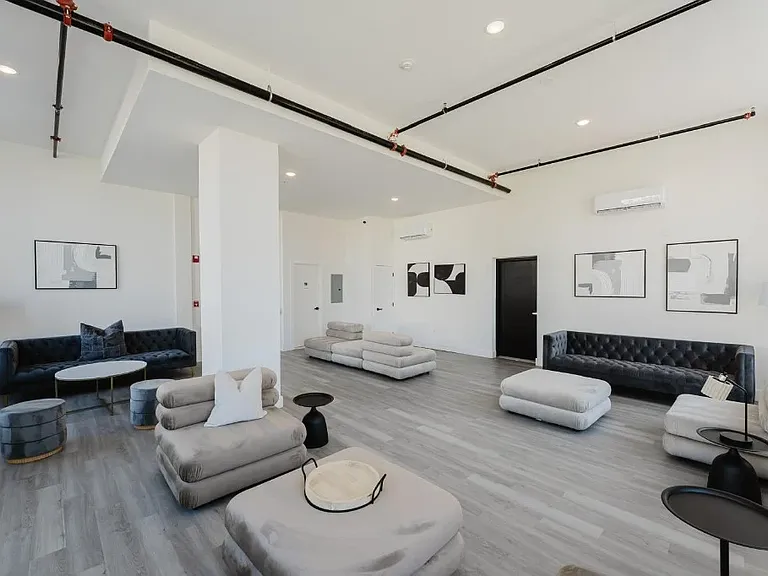 541 Central Ave #303B — Photo 18