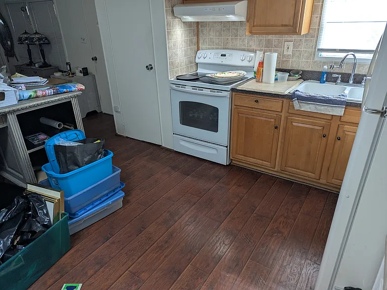 205 Mantua Dr — Photo 5