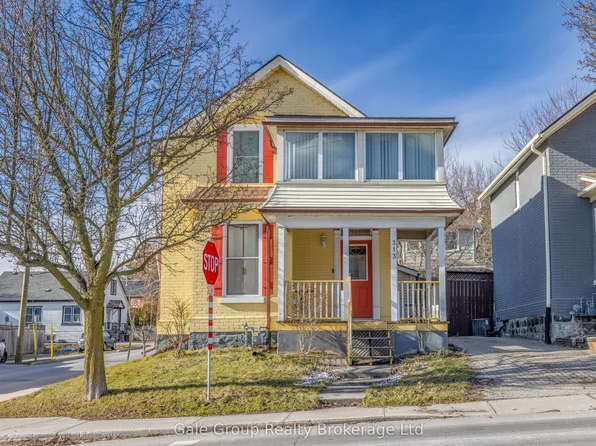 313 Simcoe St, Woodstock, ON N4S 1J2