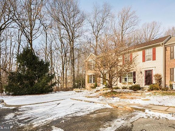 5th image of 146 Paden Ct